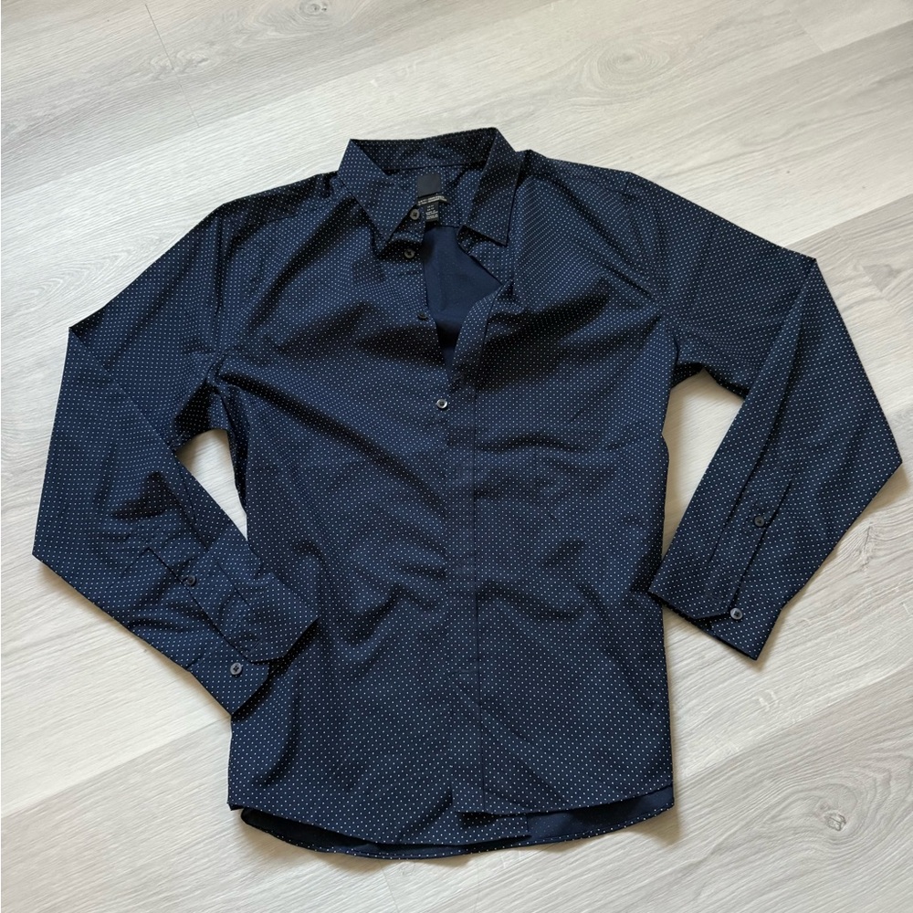 H&M Men's Dark Blue Casual Button Down Shirt